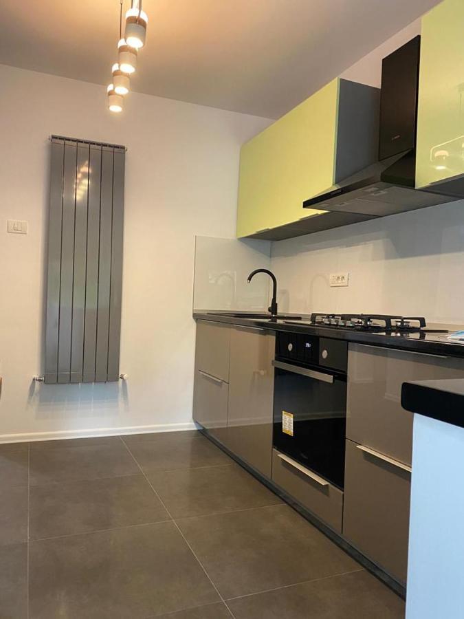 Mery Luxury Apartment Galati  Luaran gambar