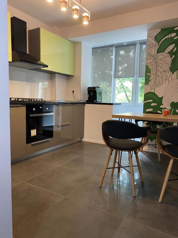 Mery Luxury Apartment Galati  Luaran gambar